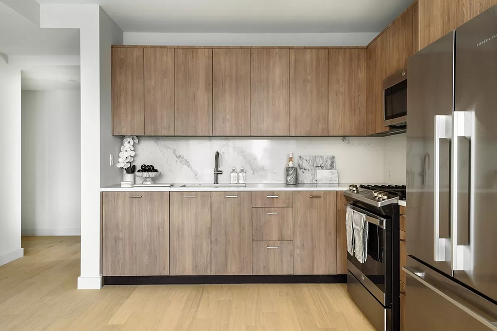 11th Avenue - Photo 2