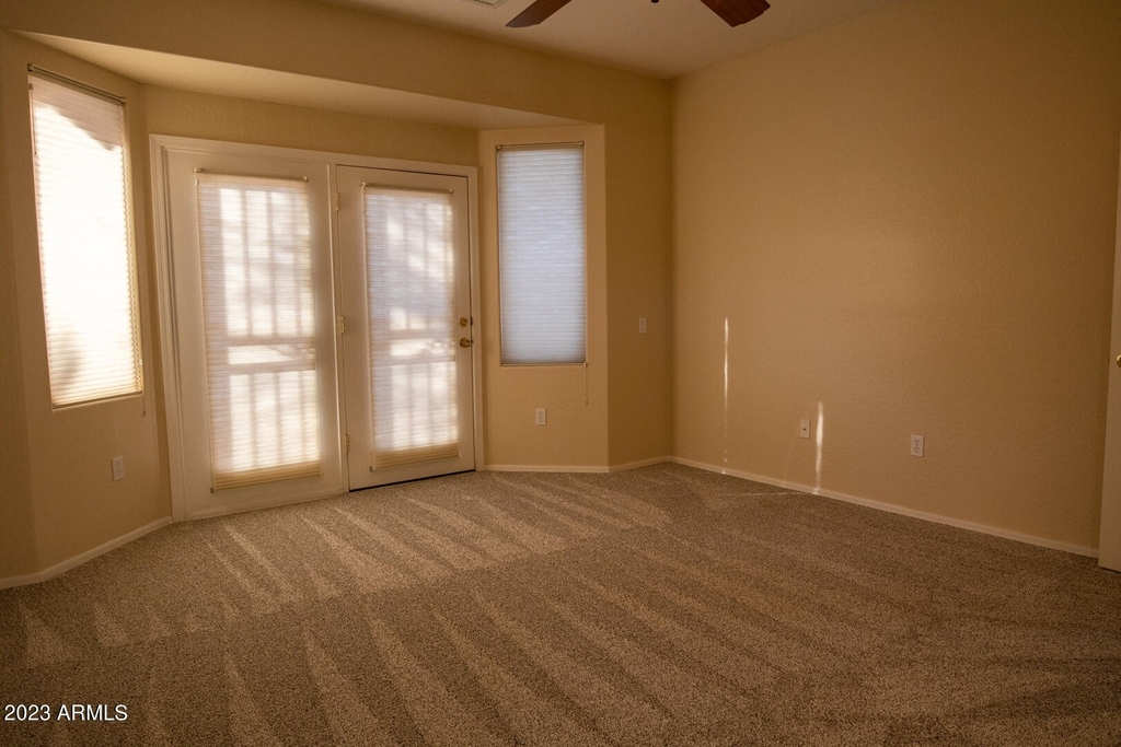 17547 W Calistoga Drive - Photo 29