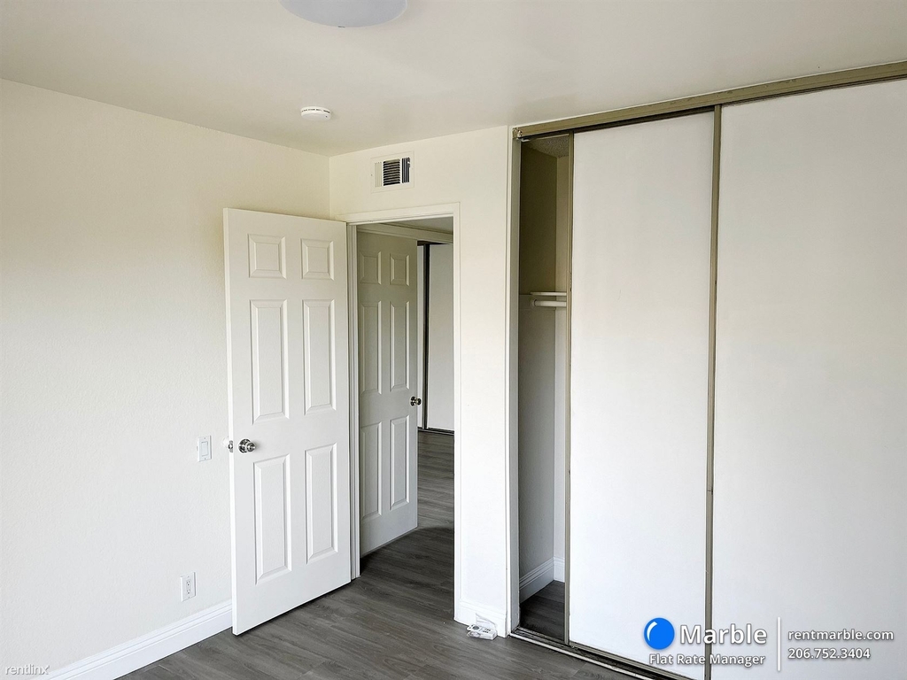 21951 Rimhurst Dr Unit K - Photo 19