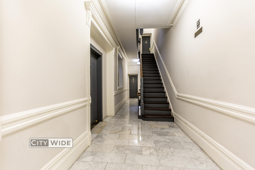 26 East 91st Street - Photo 5