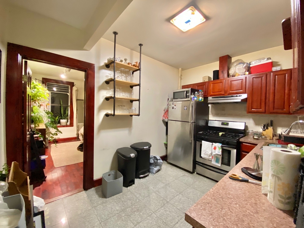 631 Sterling Place - Photo 8