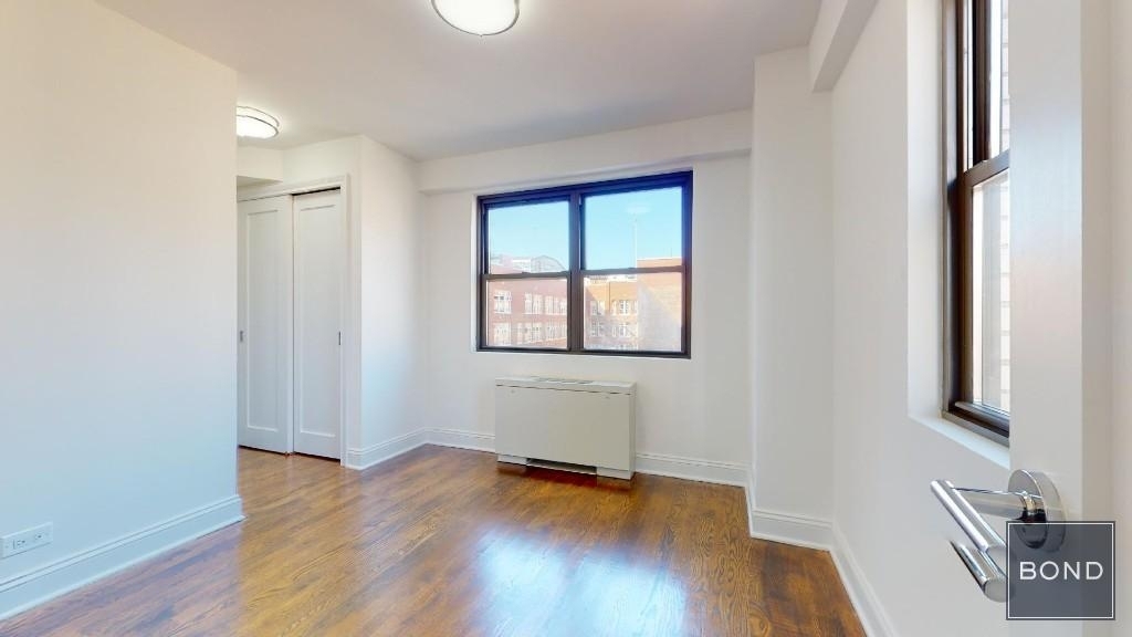 145 East 16th Street - Photo 1