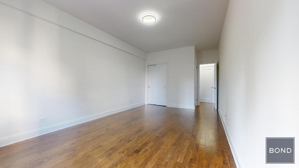 157 East 57th Street - Photo 2