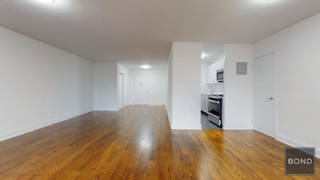 401 East 88th Street - Photo 3