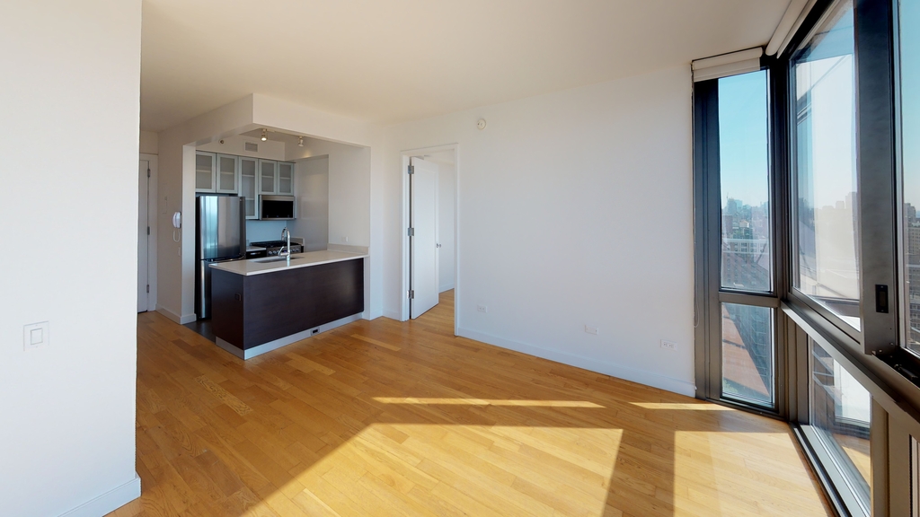 808 Columbus Avenue - Photo 1