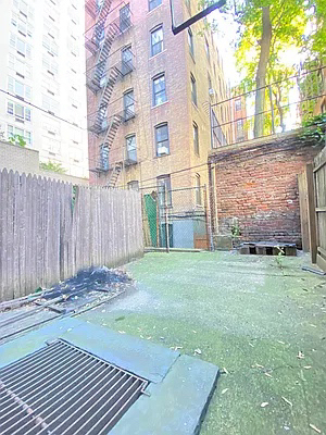 436 East 89th Street - Photo 0