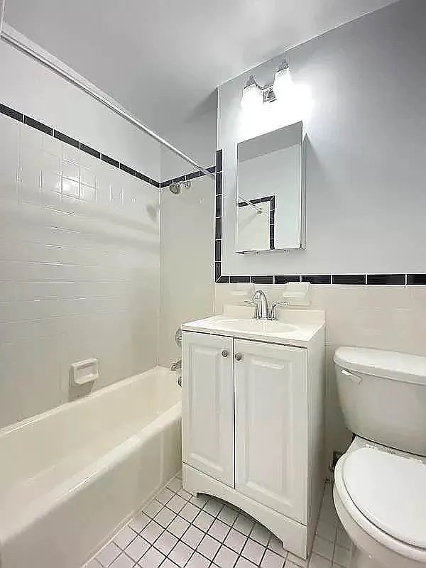 303 East 90th Street - Photo 3