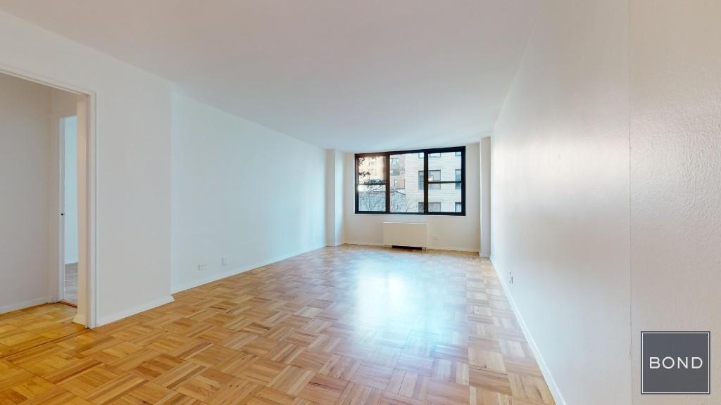 333 East 49th Street - Photo 0