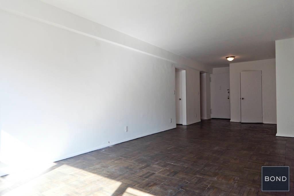 405 East 56th Street - Photo 2