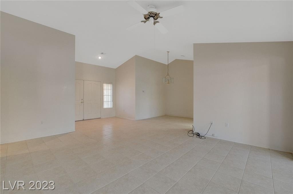 8720 Pennystone Avenue - Photo 6