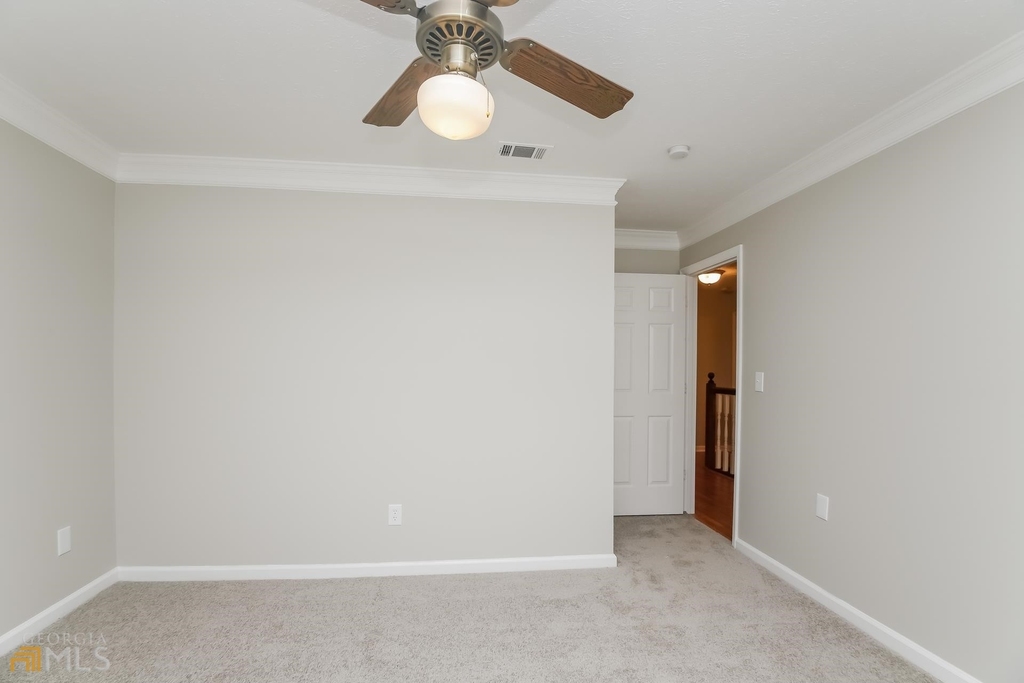 2452 Clintwood Drive Sw - Photo 11