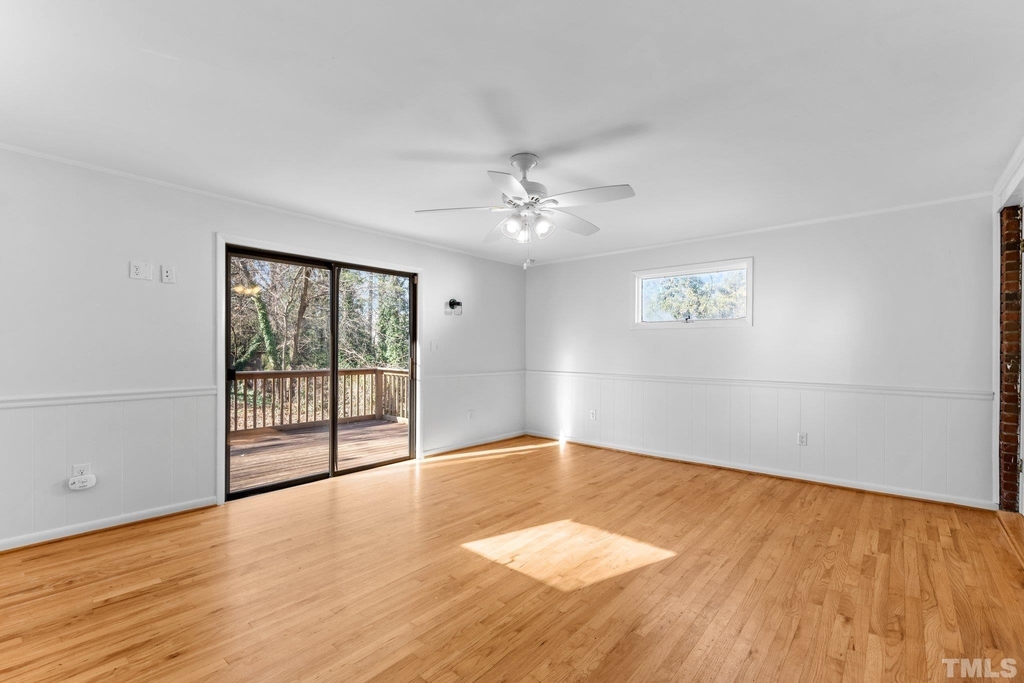 1433 Chester Road - Photo 16