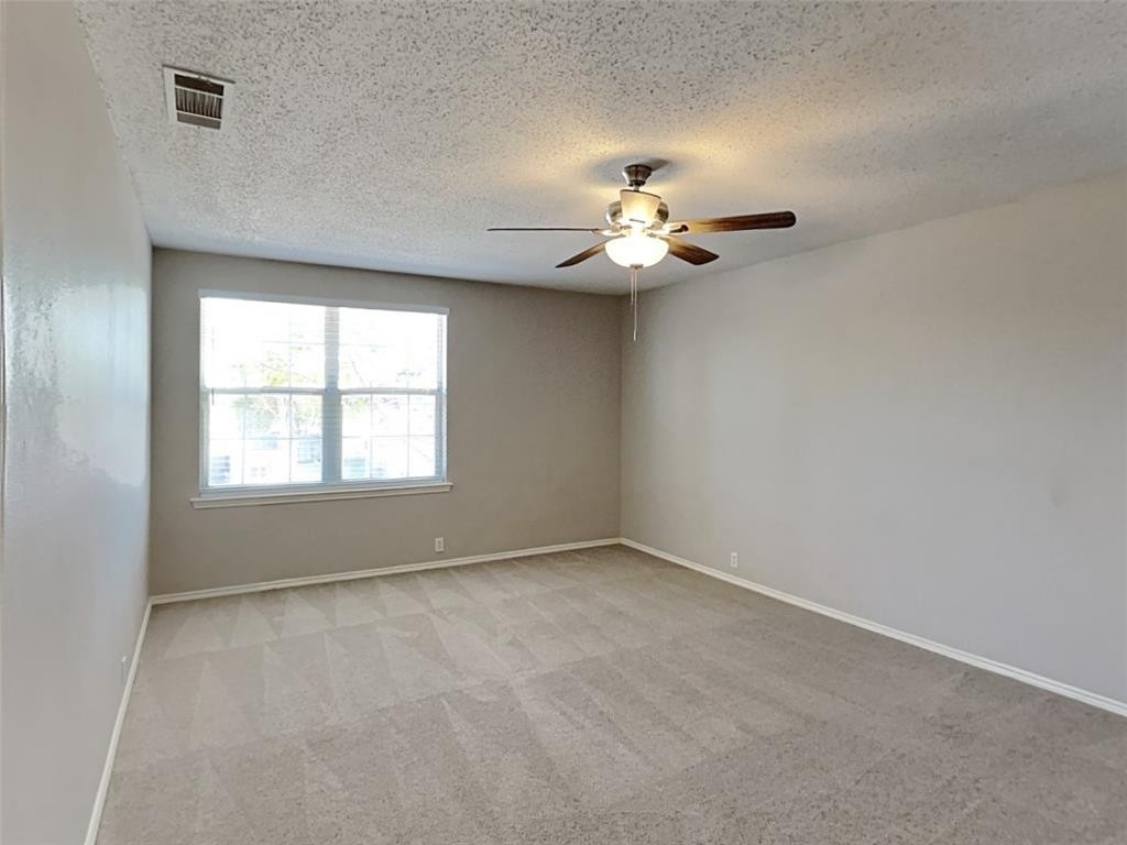 1509 Columbia Drive - Photo 4