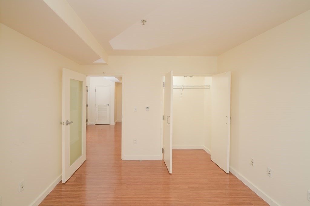 170 Brookline Ave - Photo 3