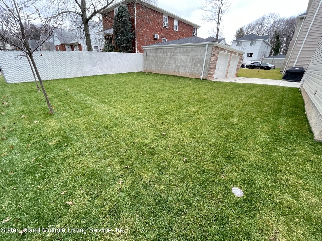 94 Holten Avenue - Photo 0