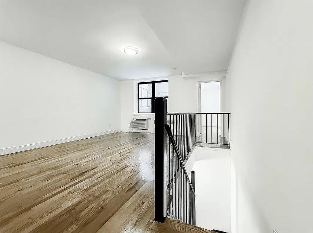 238 East 36th Street #A - Photo 6