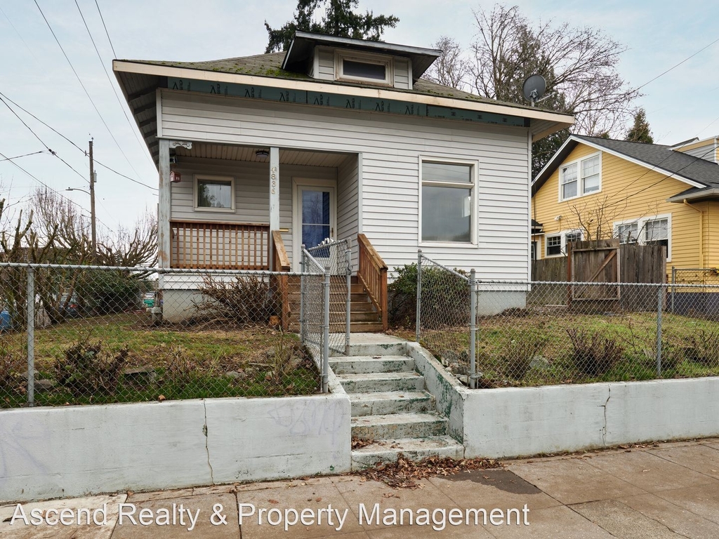 4836 N Albina Av - Photo 0