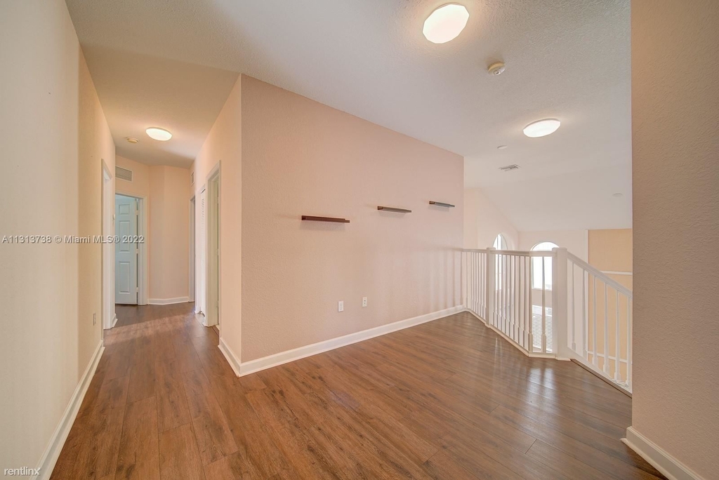 14335 Sw 158th Pl - Photo 16