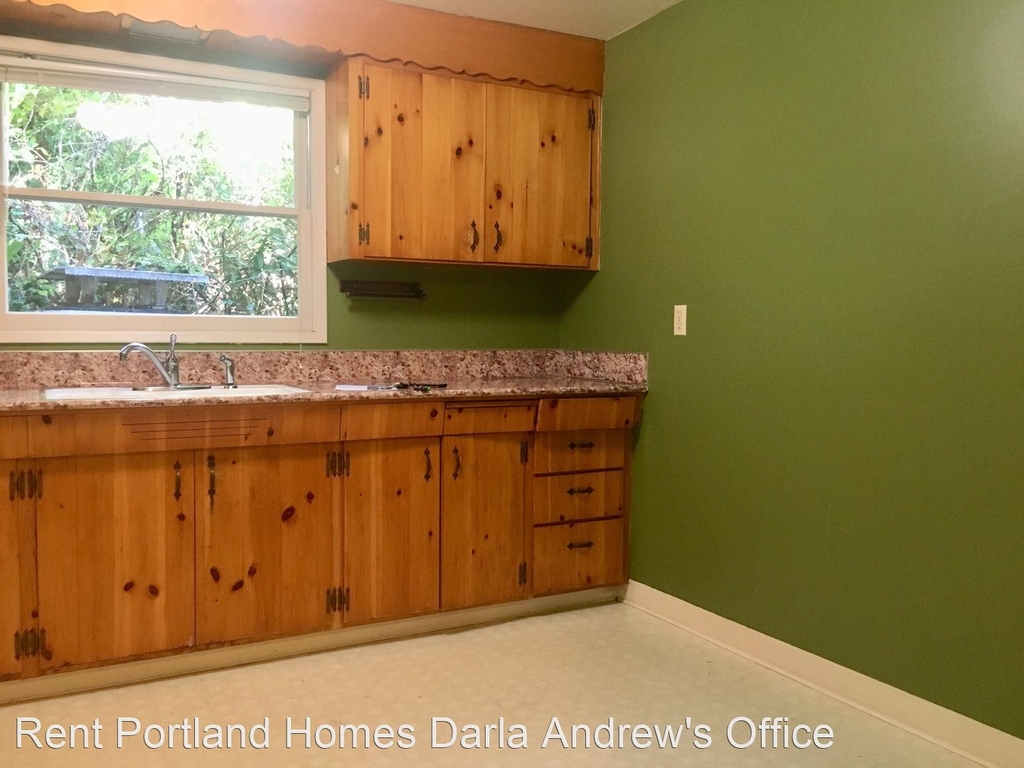 7265 Sw 60th Avenue - Photo 2