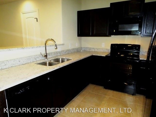 6922 Lakeview Dr #102 - Photo 6