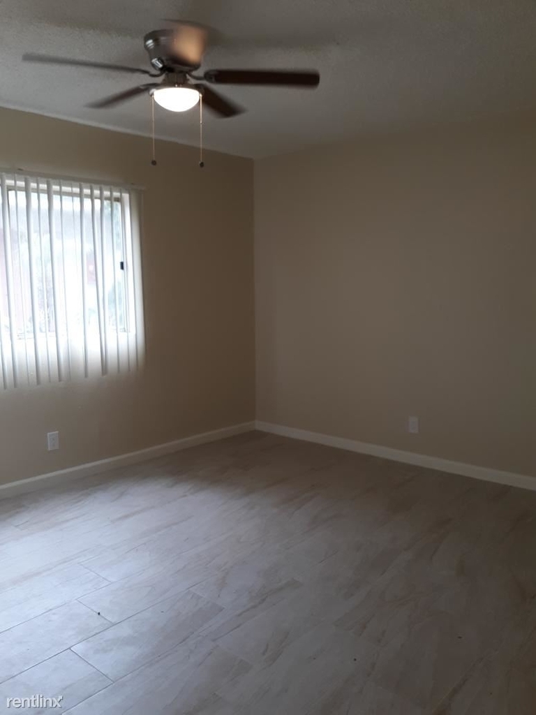 5107 Rosemead Blvd - Photo 1