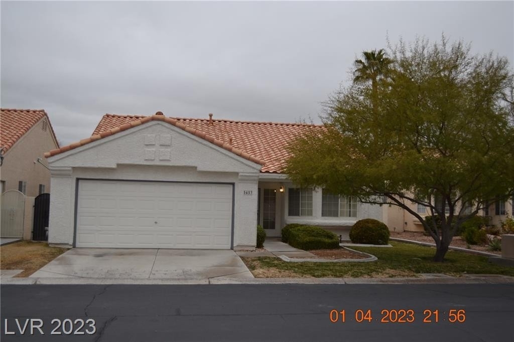 5453 Desert Valley Drive - Photo 0