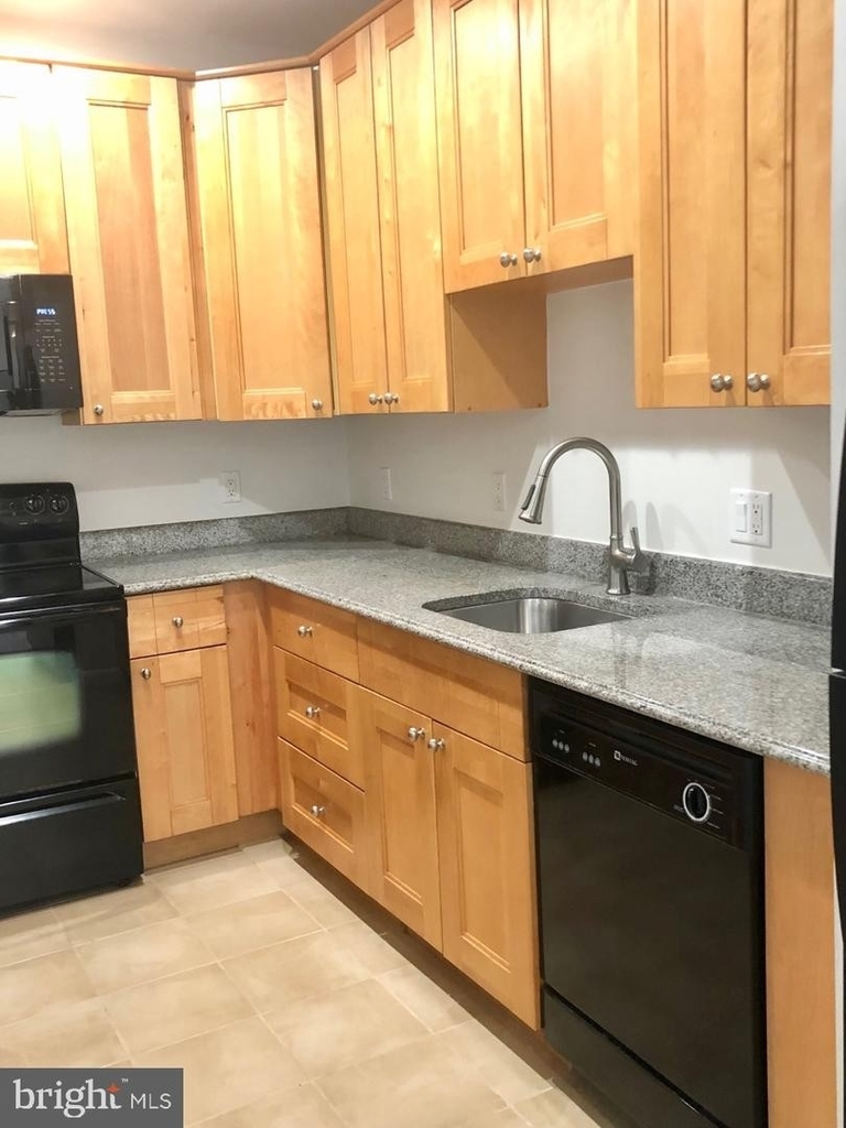 3422 Georgia Ave Nw #5a - Photo 14