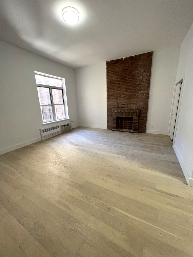 342 West 88th Street - Photo 2