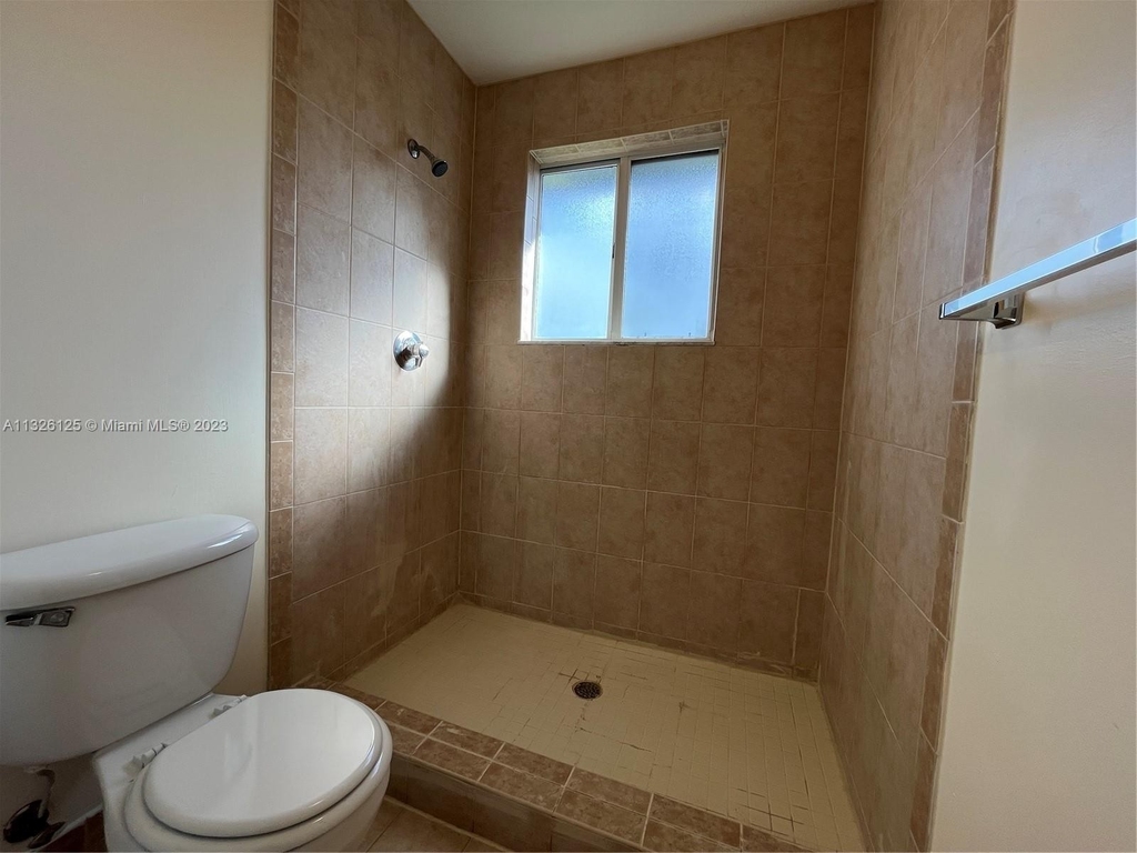 20419 Nw 15th Ave - Photo 11