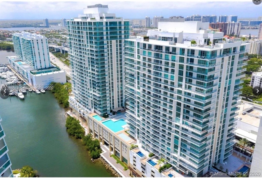 300 Sunny Isles Blvd - Photo 33