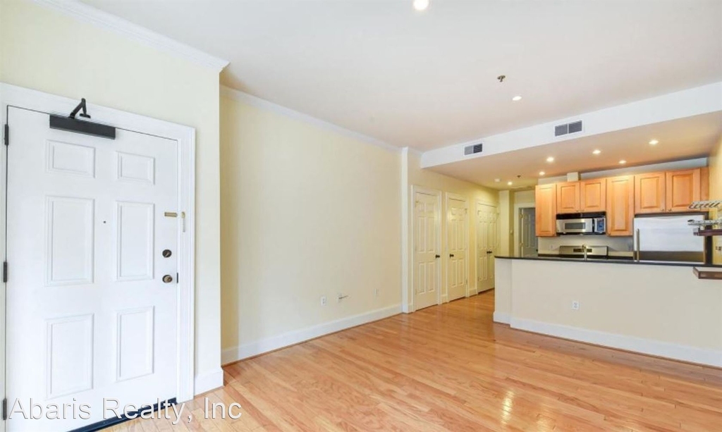 1425 21st Street, Nw #101 - Photo 1