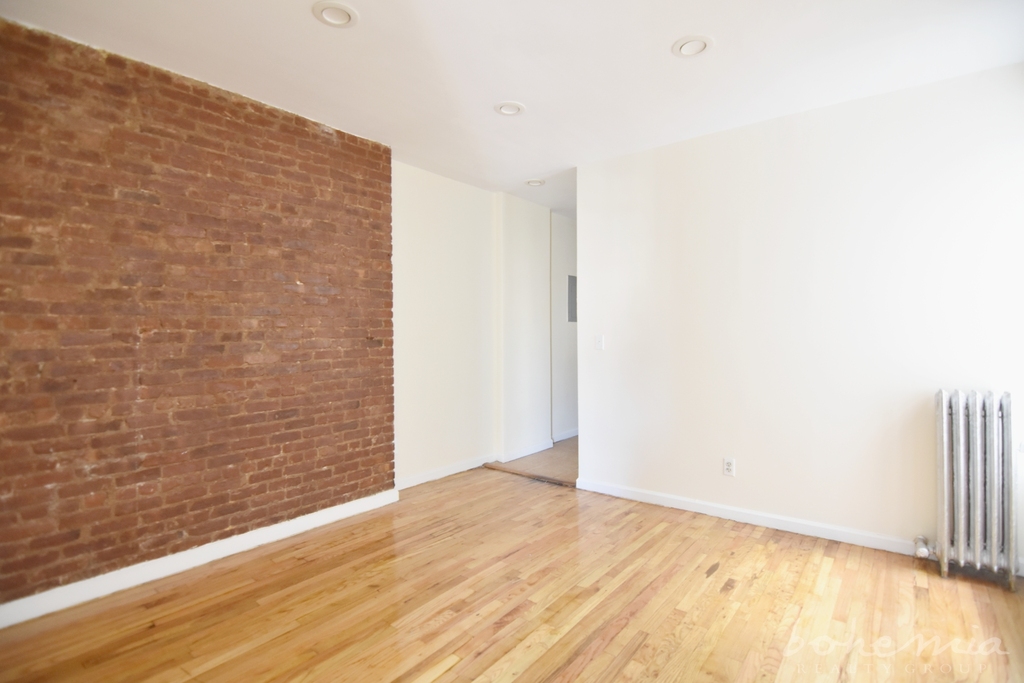 2492 Adam Clayton Powell Jr Boulevard - Photo 1