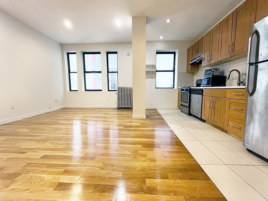 555 West 151st Street - Photo 1