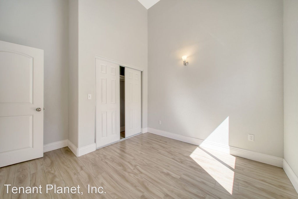 3607-3609 Maple Ave - Photo 20