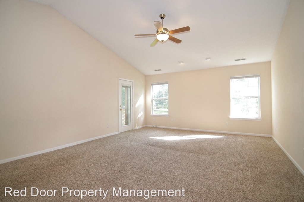 7062 Dublin Lane - Photo 3