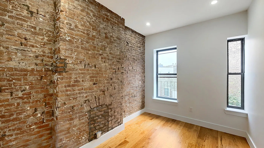 1248 Flatbush Avenue - Photo 2