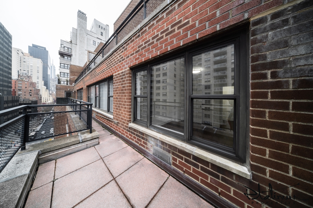  East 56th Street - Photo 11