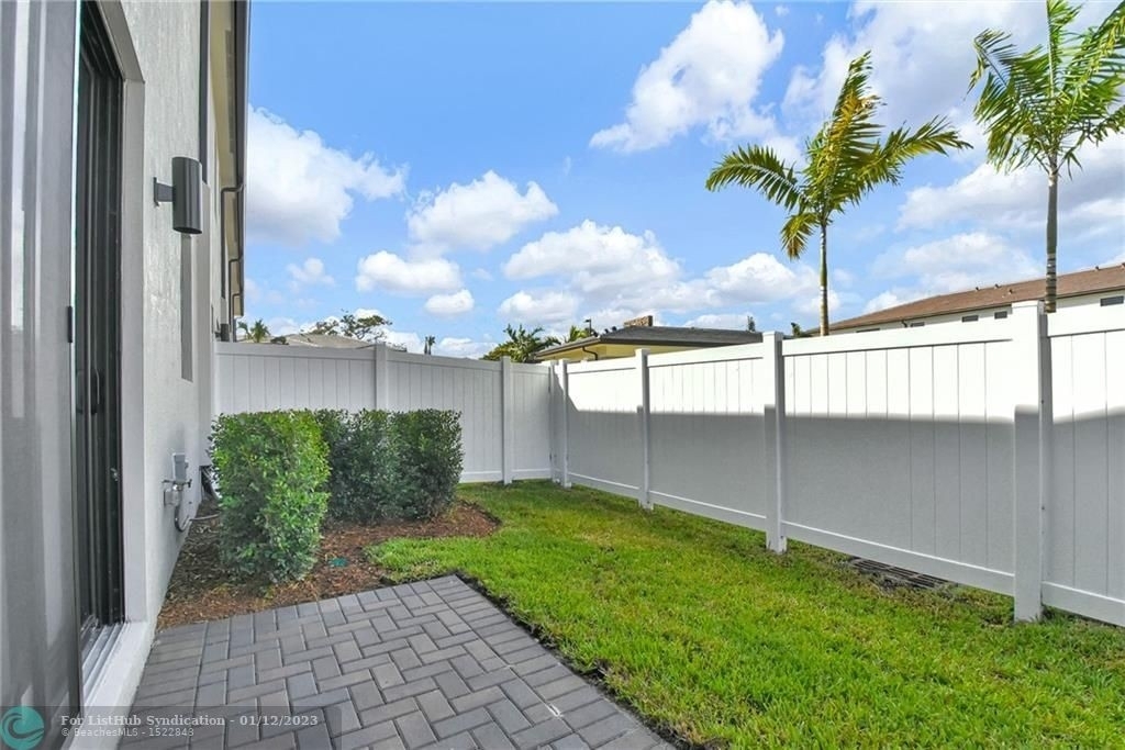 4091 W Palm Aire Drive - Photo 17