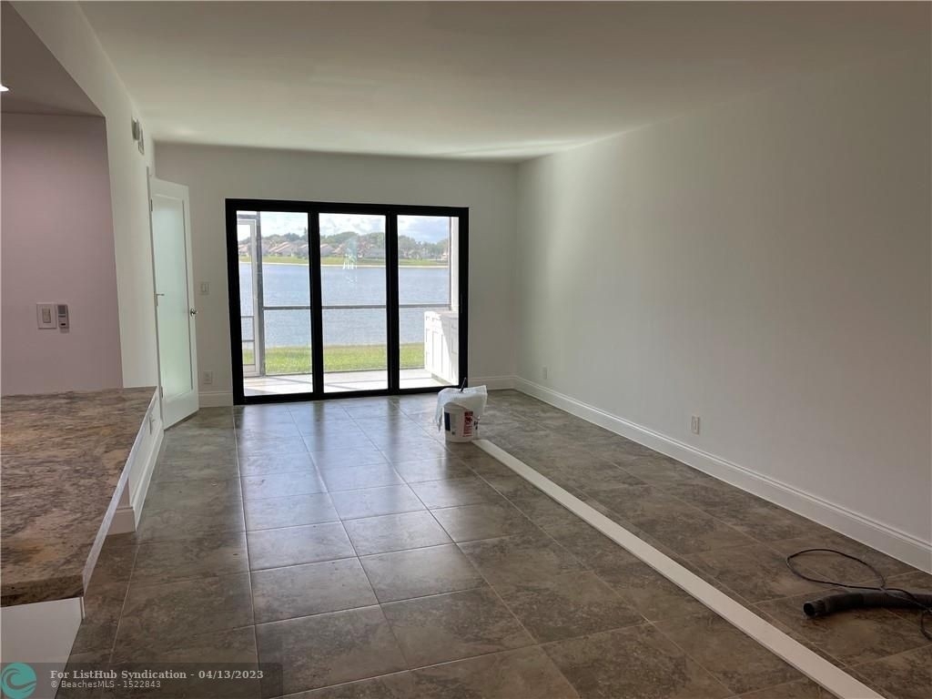 330 Norwood Ter - Photo 20