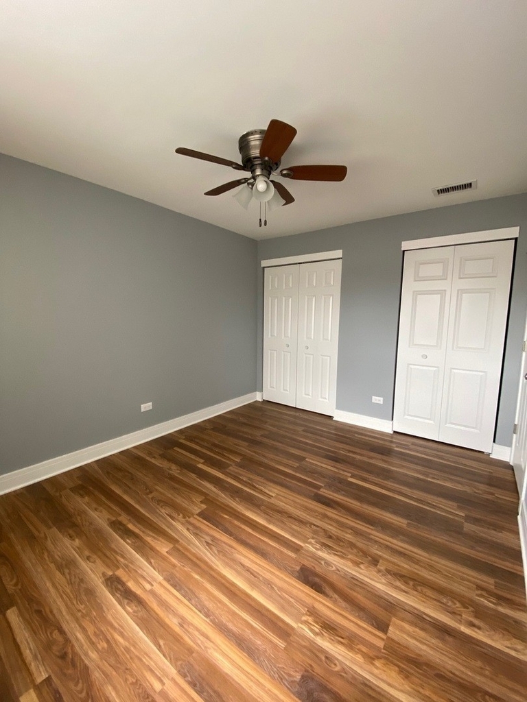 10608 S 83rd Court - Photo 10