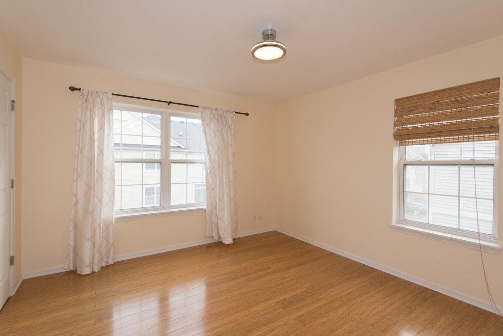 1120 Bartholdi Court - Photo 21