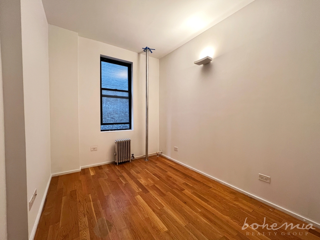 580 St Nicholas Avenue - Photo 4