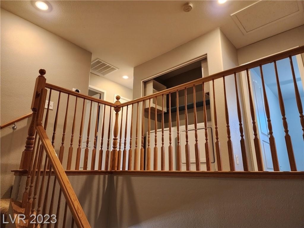 27 Hudson Canyon Street - Photo 4