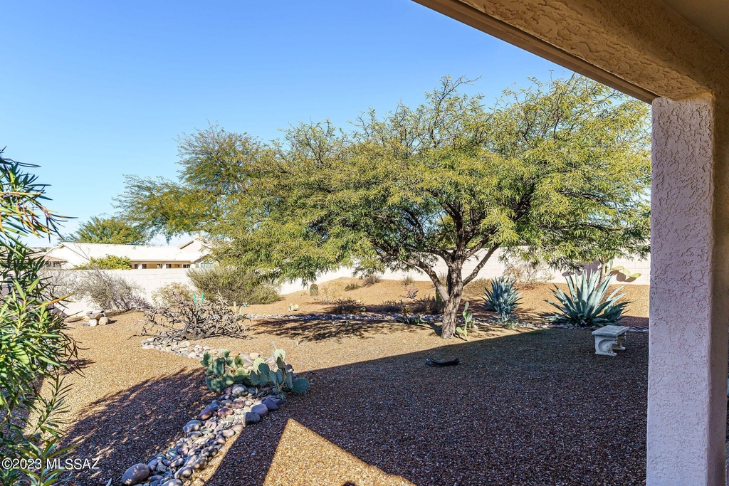 65060 E Canyon Drive - Photo 33