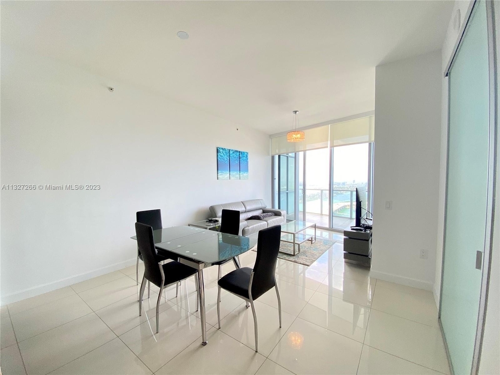 1100 Biscayne Blvd - Photo 9