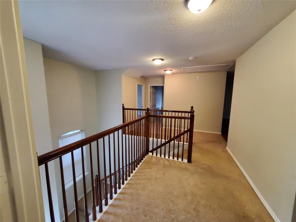 1040 Woodbriar Drive - Photo 16