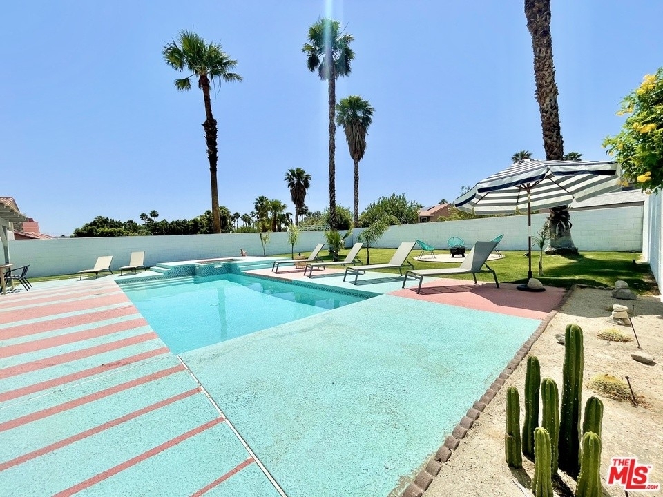 68725 Tachevah Dr - Photo 0