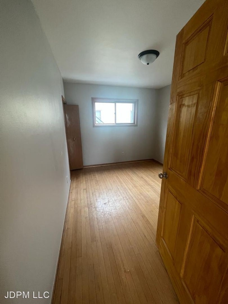 752 Franklin Street - Photo 20