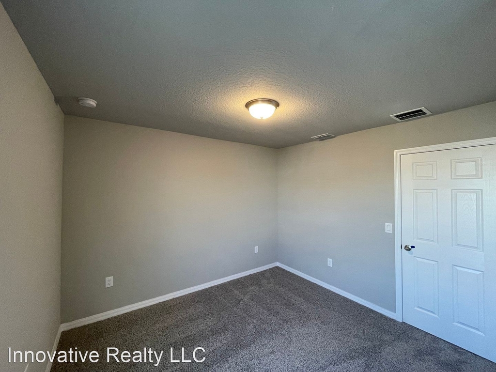 828 Legacy Dr. - Photo 14