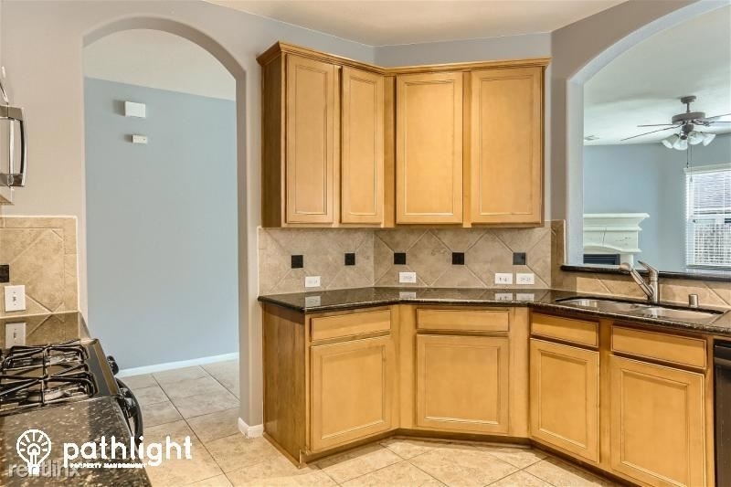 24547 Bella Veneza Dr Unit - Photo 4